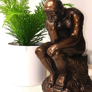 The Thinker by Rodin : The Rodin Museum, Paris, 18